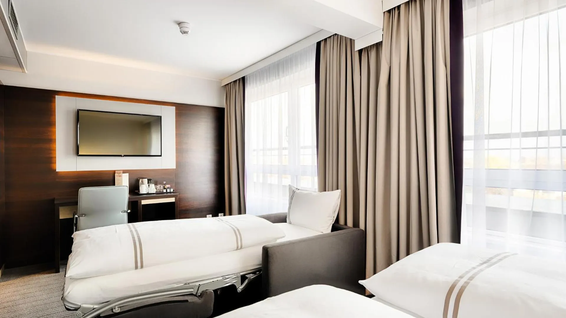 Premier Inn Berlin City Sued Hotel